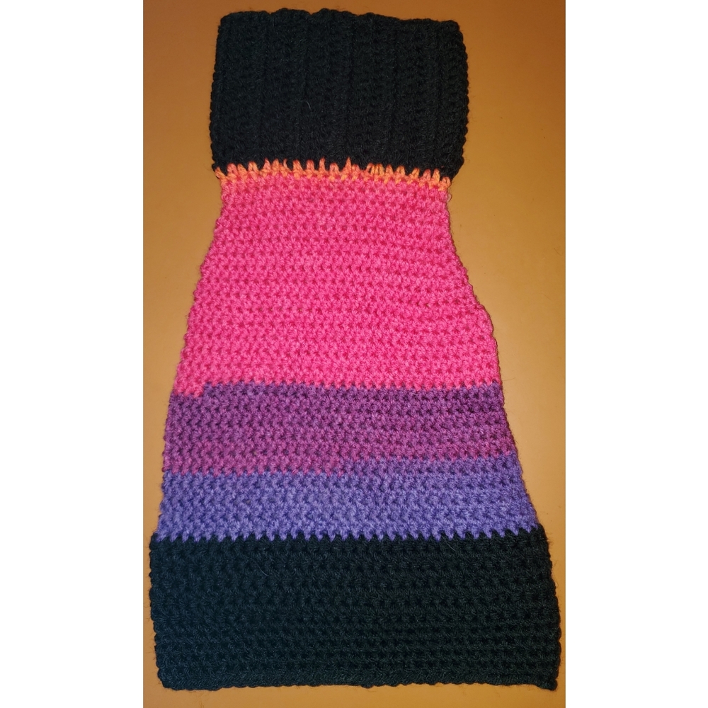 Crocheted dog sweater S/M